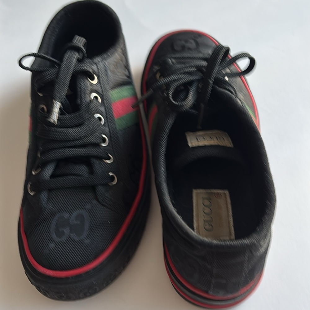 Gucci Sneakers - Picture 8 of 8